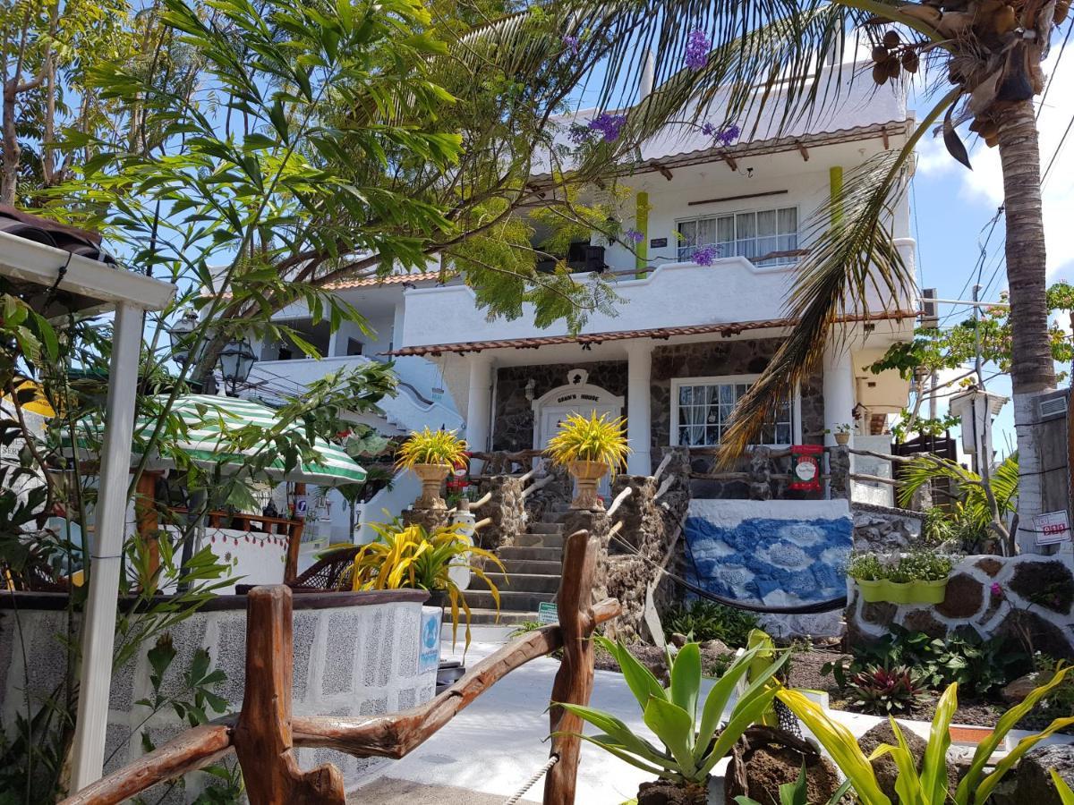 Hostal Cann'S House Puerto Baquerizo Moreno Exterior foto