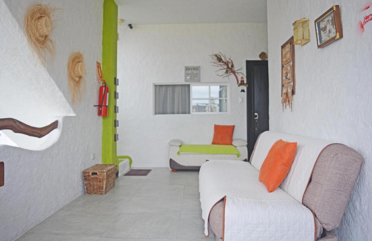 Hostal Cann'S House Puerto Baquerizo Moreno Exterior foto